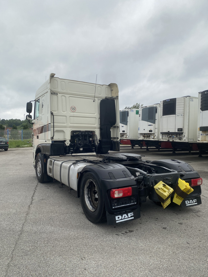 Sattelzugmaschine DAF H4EN3: das Bild 6