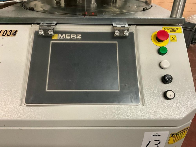 Merz CC4 II - Industriemaschine: das Bild 5 Merz CC4 II - Industriemaschine: das Bild 5