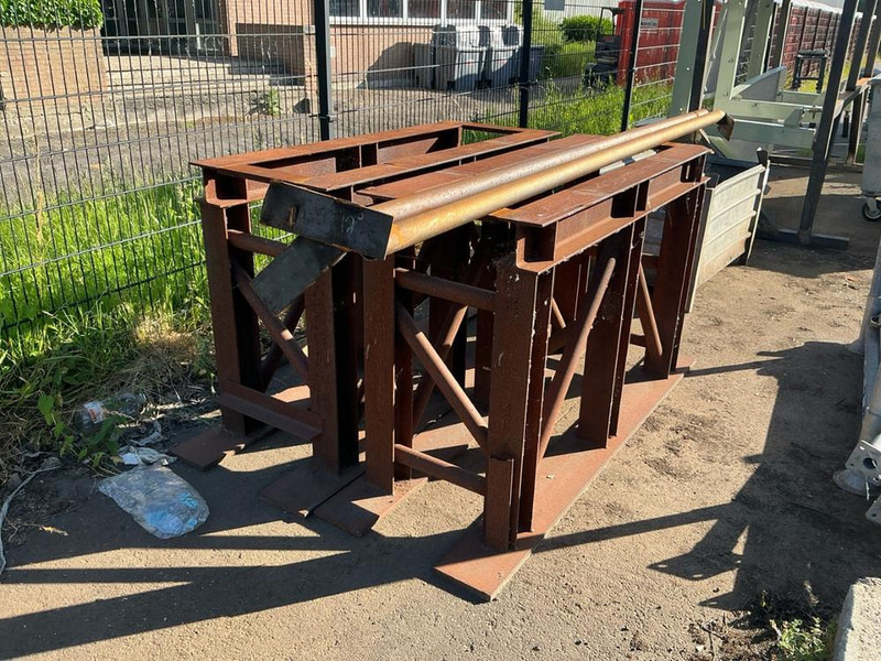 Onbekend - Metallbearbeitungsmaschine: das Bild 2 Onbekend - Metallbearbeitungsmaschine: das Bild 2