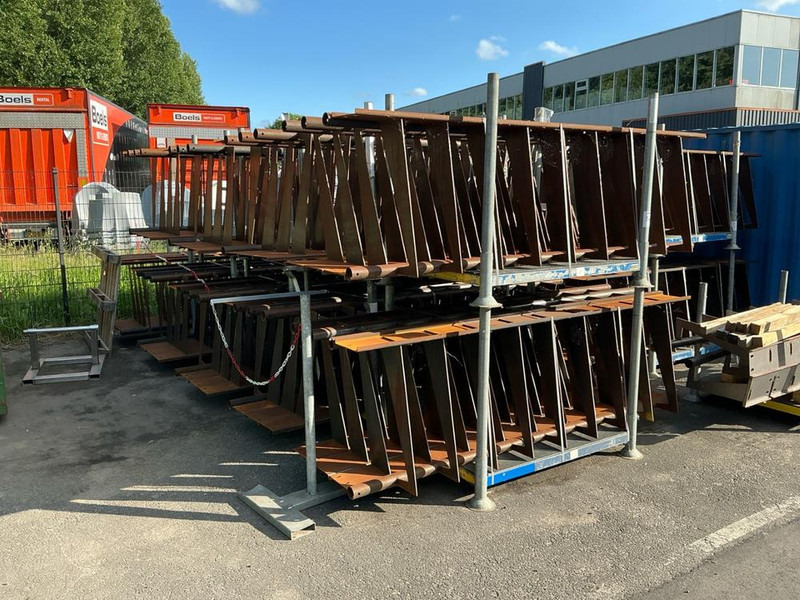 Onbekend - Metallbearbeitungsmaschine: das Bild 2 Onbekend - Metallbearbeitungsmaschine: das Bild 2