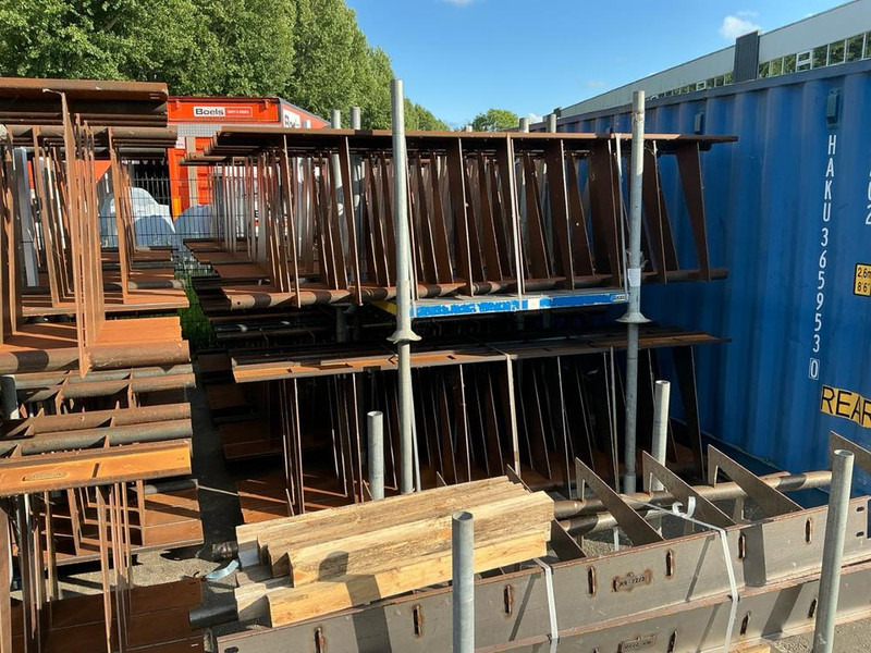 Onbekend - Metallbearbeitungsmaschine: das Bild 5 Onbekend - Metallbearbeitungsmaschine: das Bild 5