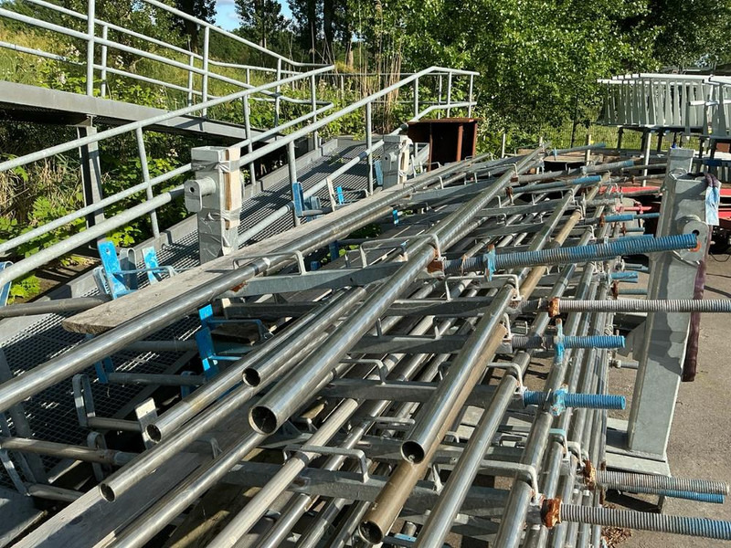 Onbekend - Metallbearbeitungsmaschine: das Bild 4 Onbekend - Metallbearbeitungsmaschine: das Bild 4