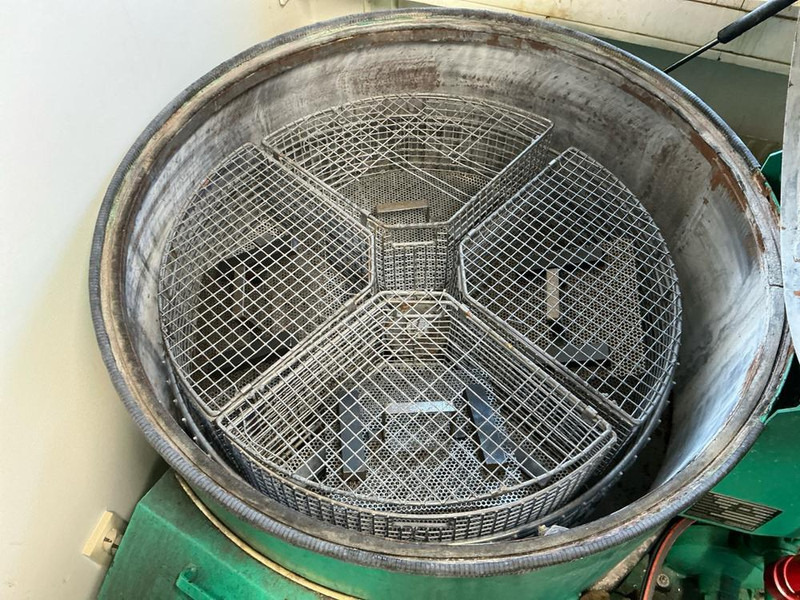 Perkute 82 WT - Metallbearbeitungsmaschine: das Bild 4 Perkute 82 WT - Metallbearbeitungsmaschine: das Bild 4