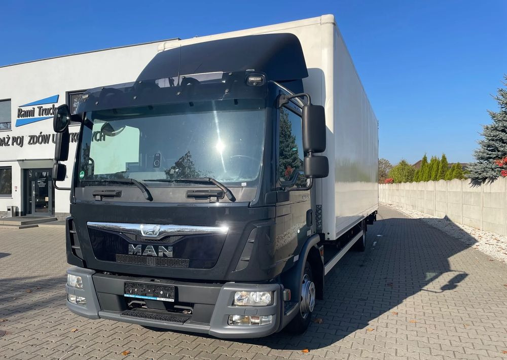 MAN TGL 12.250 - Koffer LKW: das Bild 1 MAN TGL 12.250 - Koffer LKW: das Bild 1