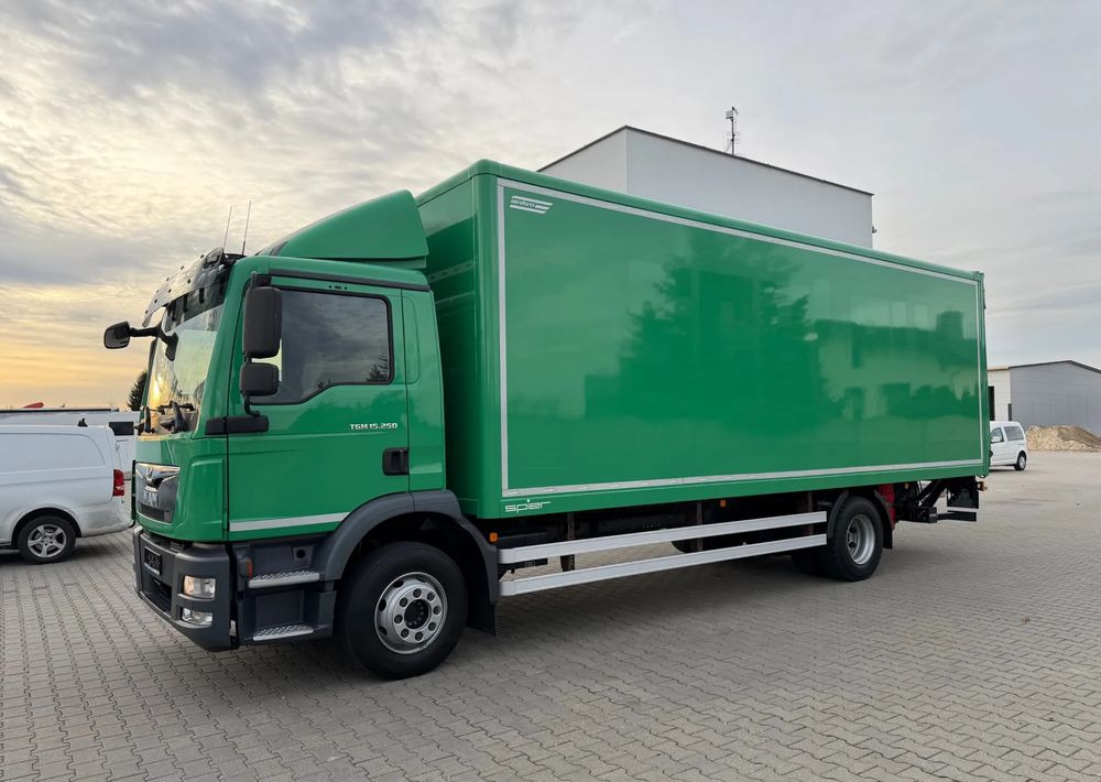 MAN TGM 15.250 - Koffer LKW: das Bild 3 MAN TGM 15.250 - Koffer LKW: das Bild 3