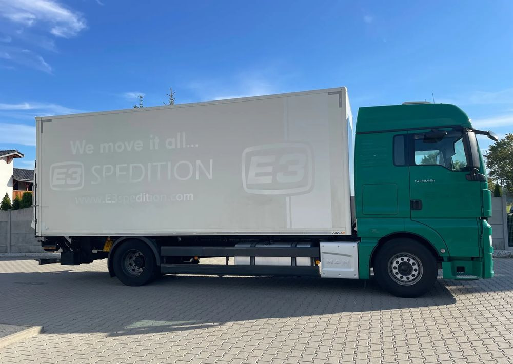 MAN TGX 18.420/ KONTENER 7,2m - Koffer LKW: das Bild 5 MAN TGX 18.420/ KONTENER 7,2m - Koffer LKW: das Bild 5