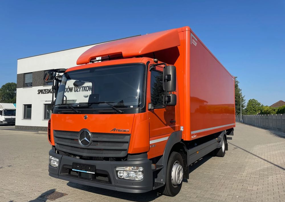 Mercedes-Benz ATEGO 1218 - Koffer LKW: das Bild 3 Mercedes-Benz ATEGO 1218 - Koffer LKW: das Bild 3