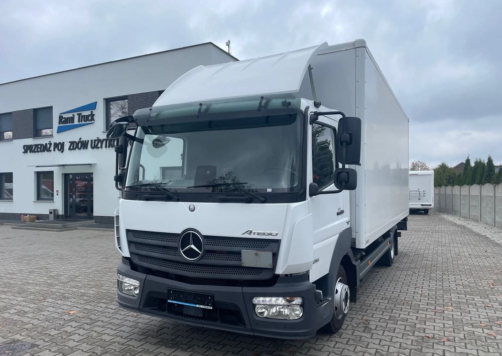 Mercedes-Benz ATEGO 816 DMC 8600 kg - Koffer LKW: das Bild 1 Mercedes-Benz ATEGO 816 DMC 8600 kg - Koffer LKW: das Bild 1