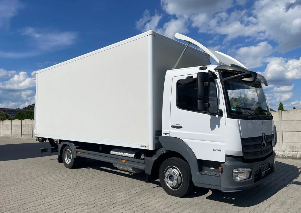 Mercedes-Benz ATEGO 816 ,ładowność 3,1 tony! - Koffer LKW: das Bild 4 Mercedes-Benz ATEGO 816 ,ładowność 3,1 tony! - Koffer LKW: das Bild 4