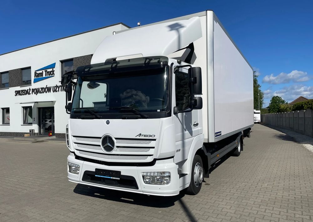 Mercedes-Benz ATEGO 818, IZOTERMA OGRZEWANA! - Koffer LKW: das Bild 1 Mercedes-Benz ATEGO 818, IZOTERMA OGRZEWANA! - Koffer LKW: das Bild 1