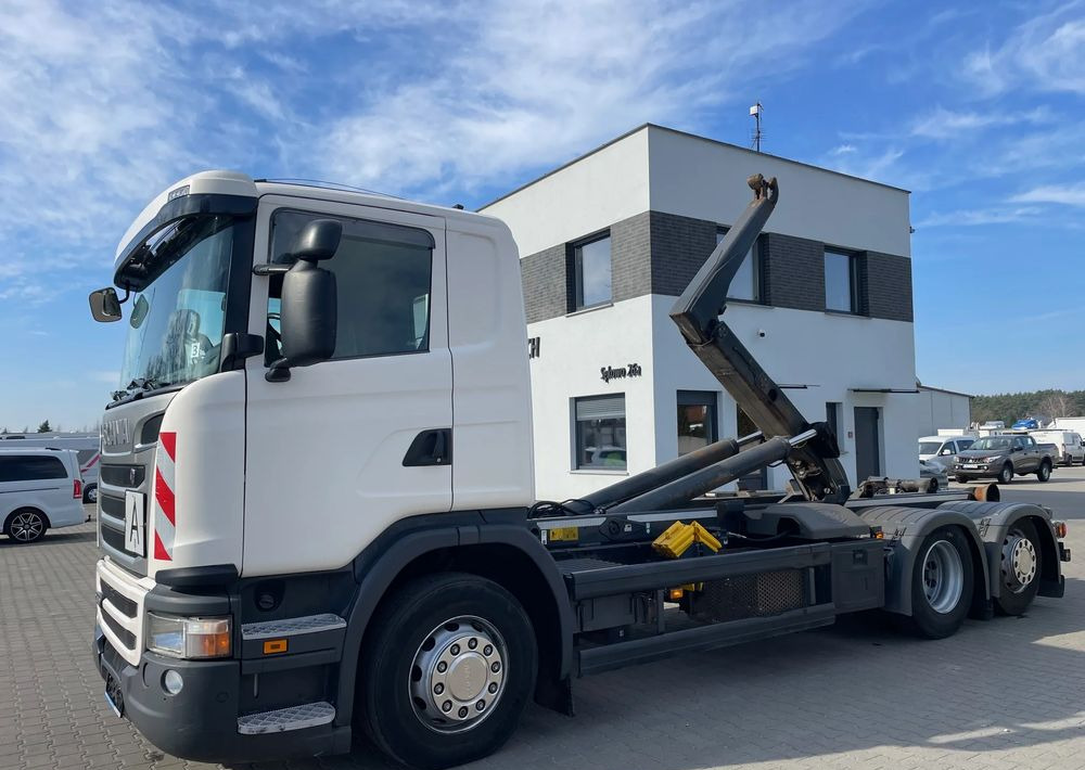 Scania R410 Hakowiec MEILLER RK20 65 - Abrollkipper: das Bild 1 Scania R410 Hakowiec MEILLER RK20 65 - Abrollkipper: das Bild 1