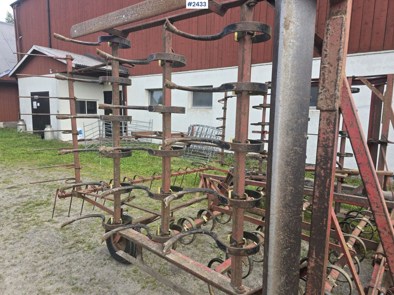 Väderstad Harv 6000 mm - Technik für Bodenbearbeitung: das Bild 2 Väderstad Harv 6000 mm - Technik für Bodenbearbeitung: das Bild 2