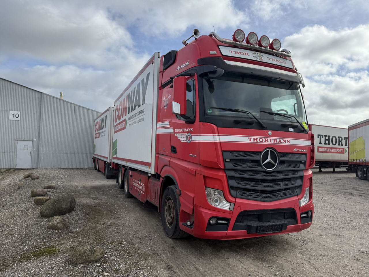MERCEDES-BENZ Actros 2663 LDNA 6x2 - Koffer LKW: das Bild 3 MERCEDES-BENZ Actros 2663 LDNA 6x2 - Koffer LKW: das Bild 3