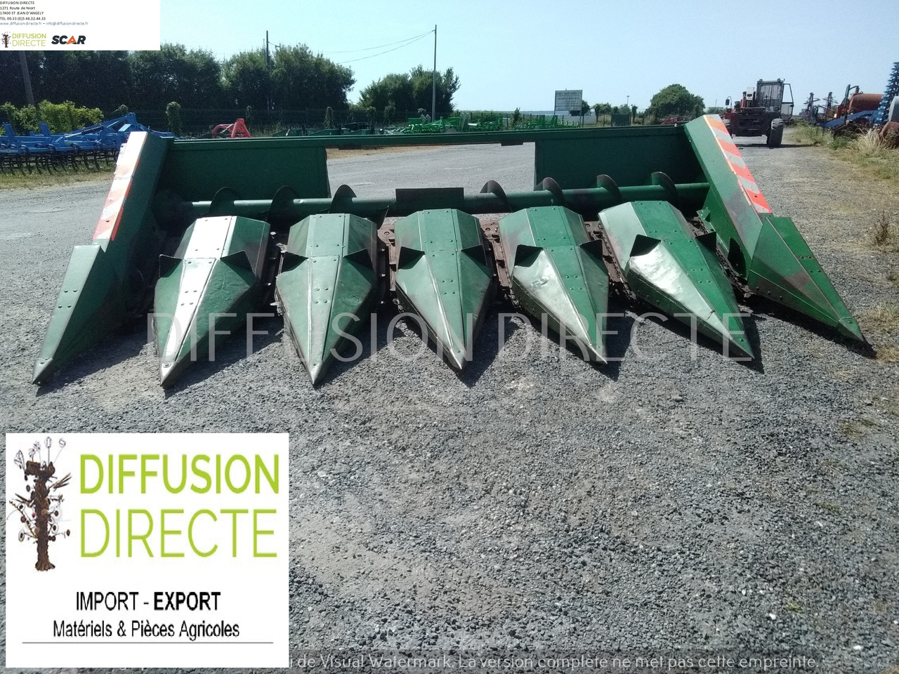 JOHN DEERE CUEILLEUR POUR MOISSONNEUSE 646 - Pflückvorsatz für Mähdrescher: das Bild 1 JOHN DEERE CUEILLEUR POUR MOISSONNEUSE 646 - Pflückvorsatz für Mähdrescher: das Bild 1