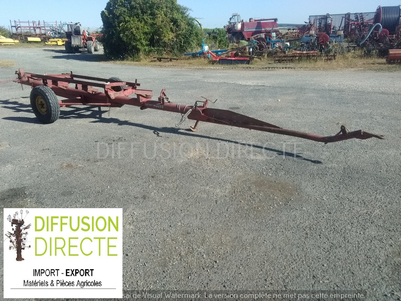 MASSEY FERGUSON CHARIOT DE COUPE 450 - Schneidwerkswagen: das Bild 1 MASSEY FERGUSON CHARIOT DE COUPE 450 - Schneidwerkswagen: das Bild 1