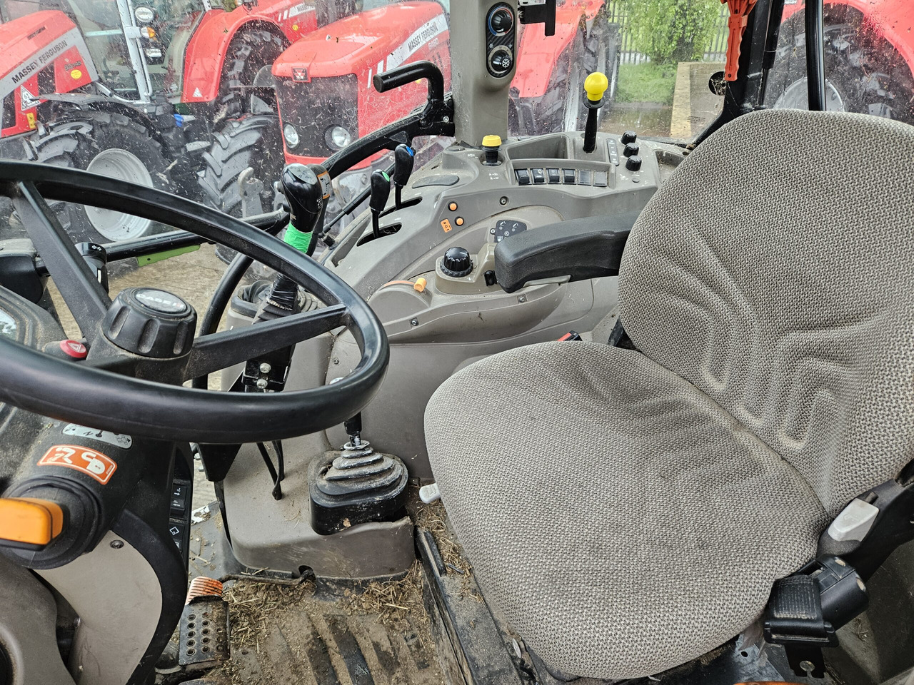 Case 115U, 2014 with Quicke Loader - Traktor: das Bild 5 Case 115U, 2014 with Quicke Loader - Traktor: das Bild 5