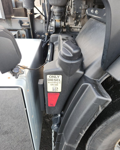 Fahrgestell LKW Iveco S-Way 6x2 LNG / LBG: das Bild 14