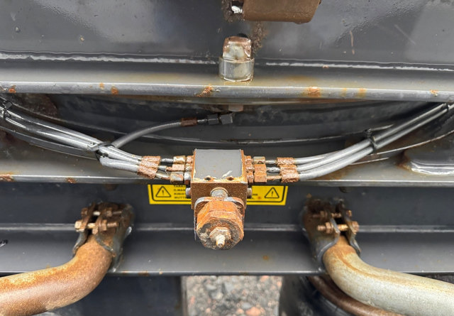 Abrollanhänger/ Absetzanhänger NTMVaihtolavaperävaunu: das Bild 10 Abrollanhänger/ Absetzanhänger NTMVaihtolavaperävaunu: das Bild 10