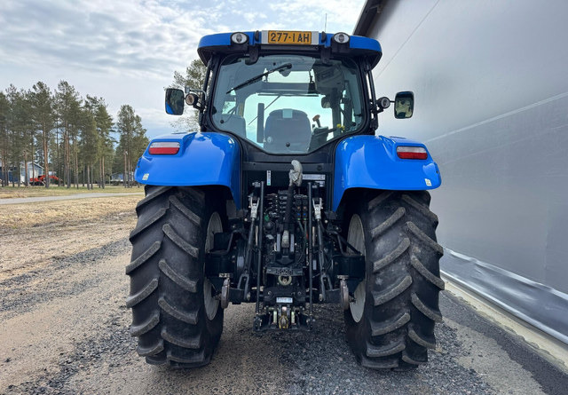 New HollandT7.200 - Traktor: das Bild 4 New HollandT7.200 - Traktor: das Bild 4