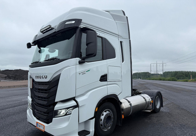 Iveco S-Way 460 4x2 LNG / LBG - Sattelzugmaschine: das Bild 1 Iveco S-Way 460 4x2 LNG / LBG - Sattelzugmaschine: das Bild 1