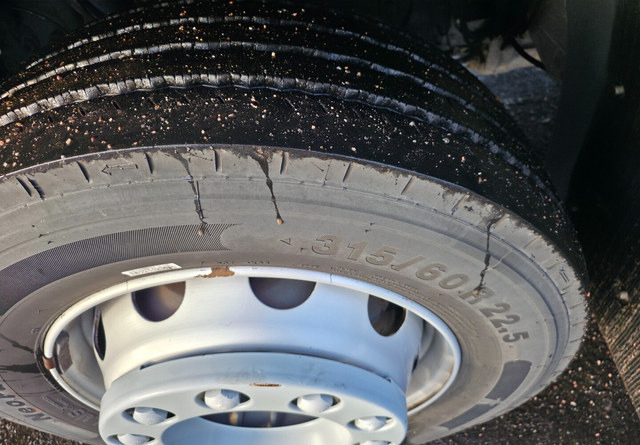 Plane LKW VolvoFH460 LNG / LBG 6x2: das Bild 13 Plane LKW VolvoFH460 LNG / LBG 6x2: das Bild 13