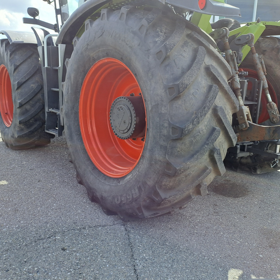 CLAAS XERION 3800 TRAC - Traktor: das Bild 5 CLAAS XERION 3800 TRAC - Traktor: das Bild 5