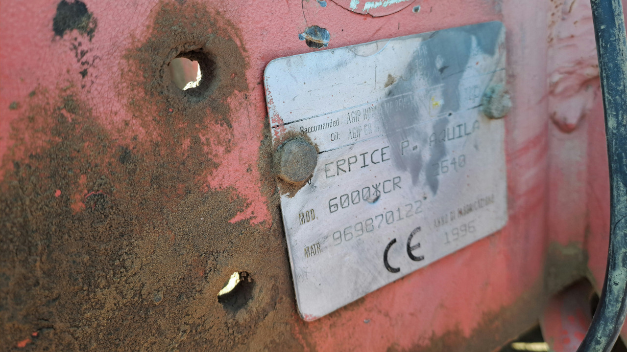 ERPICE ROTANTE MASCHIO AQUILA 6 METRI MOD 6000 * CR - Bodenfräse: das Bild 4 ERPICE ROTANTE MASCHIO AQUILA 6 METRI MOD 6000 * CR - Bodenfräse: das Bild 4