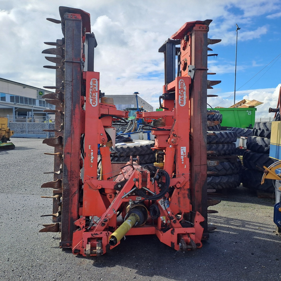 ERPICE ROTANTE MASCHIO AQUILA MODELLO 5000 - Kreiselegge: das Bild 5 ERPICE ROTANTE MASCHIO AQUILA MODELLO 5000 - Kreiselegge: das Bild 5