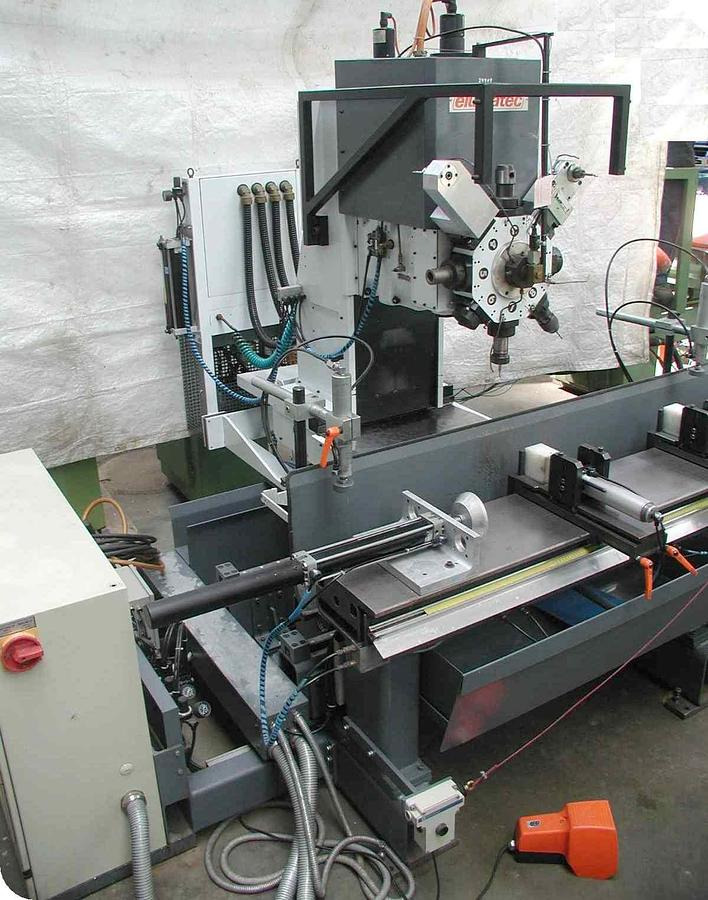 CNC-Stab-Bearbeitungszentrum ELU - CNC-Bearbeitungszentrum: das Bild 2 CNC-Stab-Bearbeitungszentrum ELU - CNC-Bearbeitungszentrum: das Bild 2