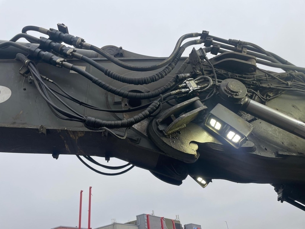 Abrissbagger Volvo EC 480 DHR UHD 28m with 2 BOOMS: das Bild 17