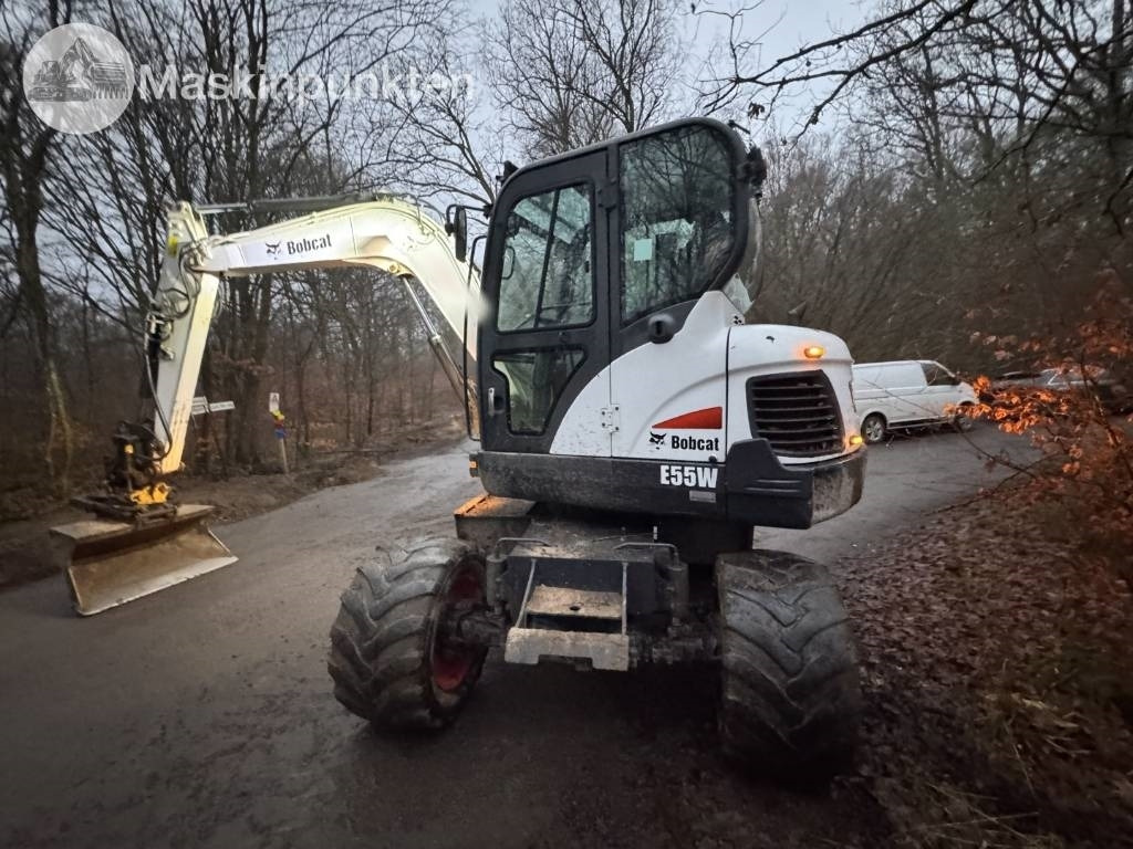 Bobcat E 55 W med Redskapsvagn samt redskap - Mobilbagger: das Bild 2 Bobcat E 55 W med Redskapsvagn samt redskap - Mobilbagger: das Bild 2