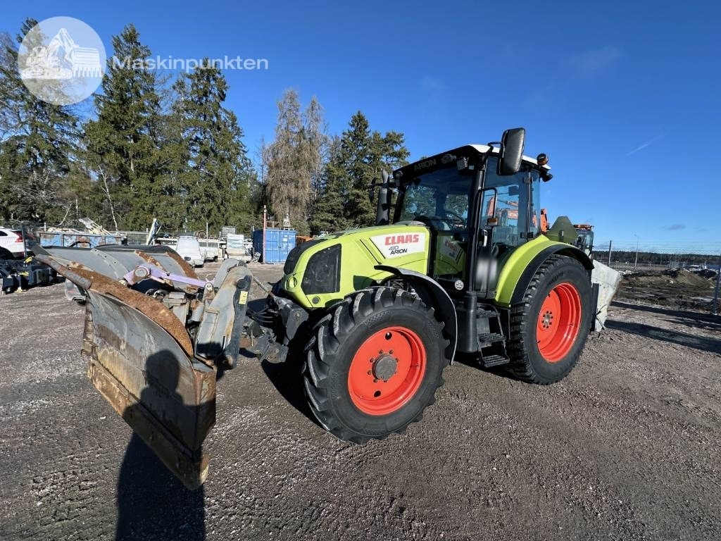 Claas Arion 410 - Traktor: das Bild 4 Claas Arion 410 - Traktor: das Bild 4