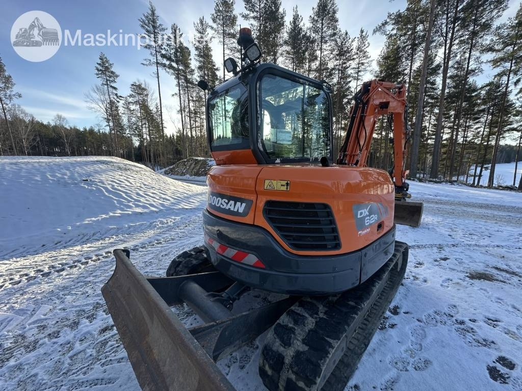 Minibagger Doosan DX 62 R: das Bild 25 Minibagger Doosan DX 62 R: das Bild 25