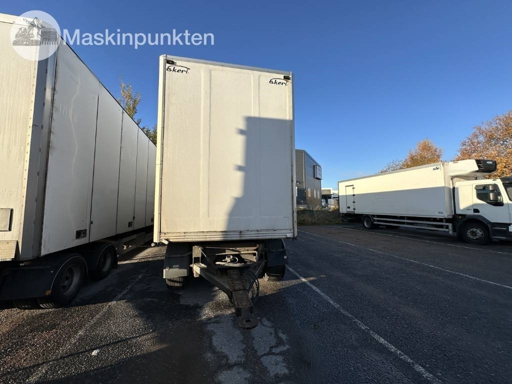 Ekeri L/L-4 Skåpsläp med öppningsbar sida - Koffer Anhänger: das Bild 2 Ekeri L/L-4 Skåpsläp med öppningsbar sida - Koffer Anhänger: das Bild 2