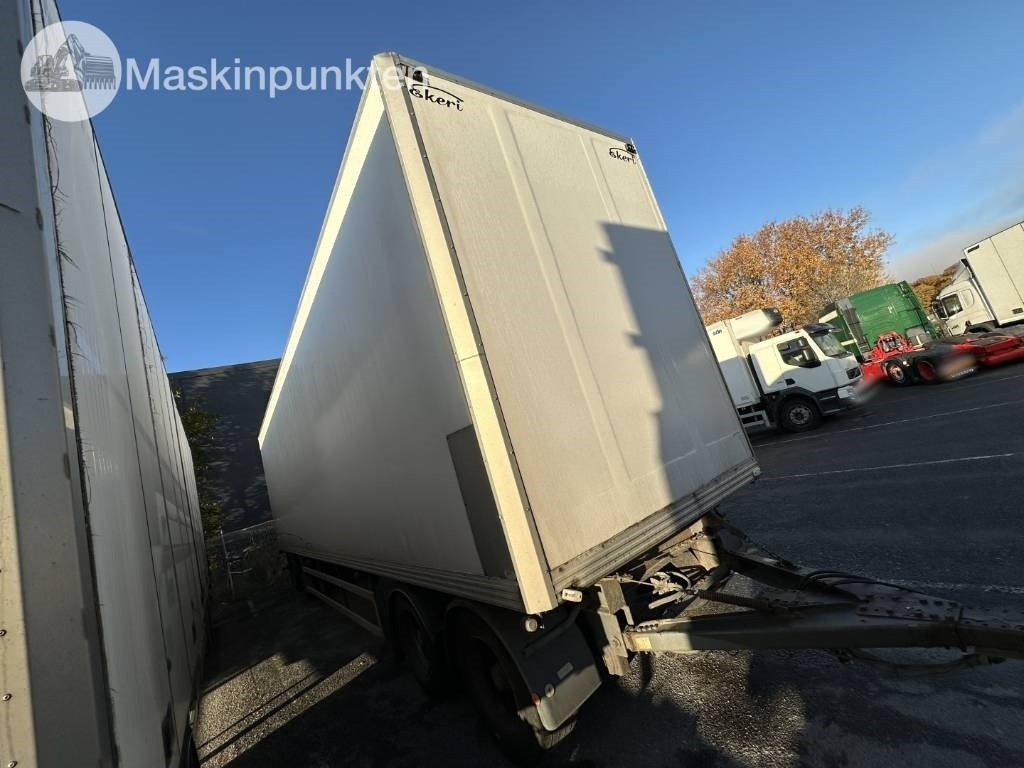 Ekeri L/L-4 Skåpsläp med öppningsbar sida - Koffer Anhänger: das Bild 3 Ekeri L/L-4 Skåpsläp med öppningsbar sida - Koffer Anhänger: das Bild 3