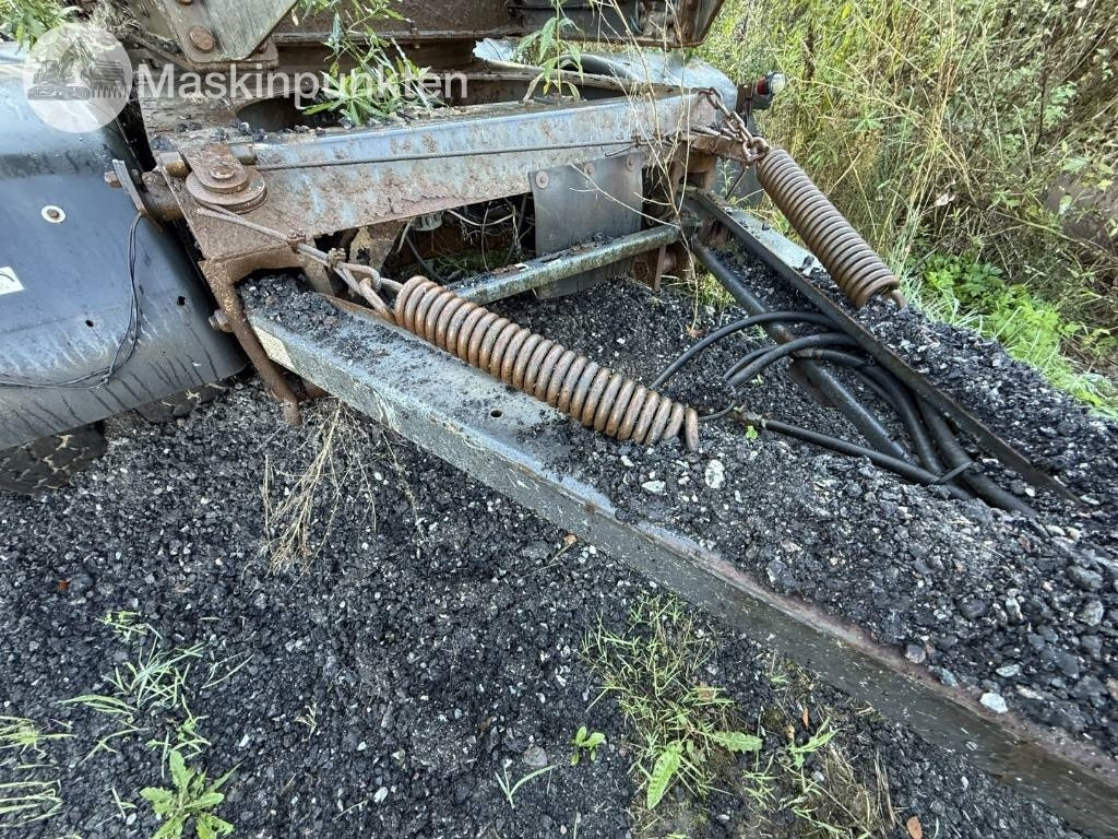 Jyki V 42 T0 - Holzanhänger: das Bild 5 Jyki V 42 T0 - Holzanhänger: das Bild 5