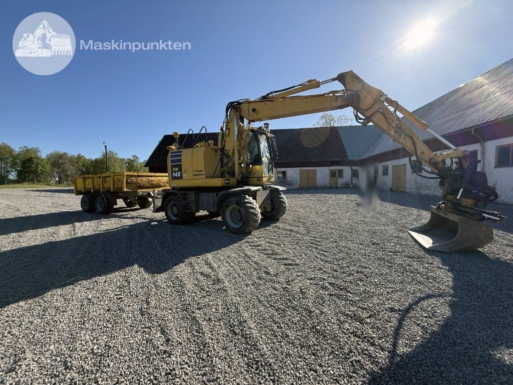 Komatsu PW 148-10 - Mobilbagger: das Bild 3 Komatsu PW 148-10 - Mobilbagger: das Bild 3