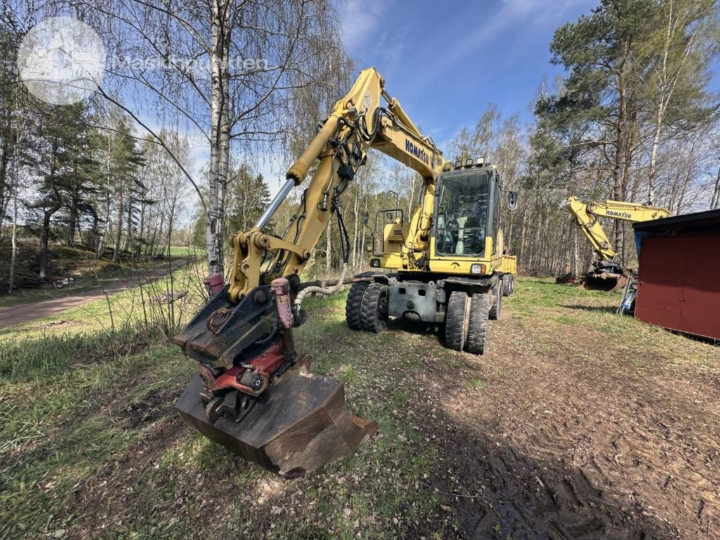 Komatsu PW 160 ES-7K - Mobilbagger: das Bild 2 Komatsu PW 160 ES-7K - Mobilbagger: das Bild 2