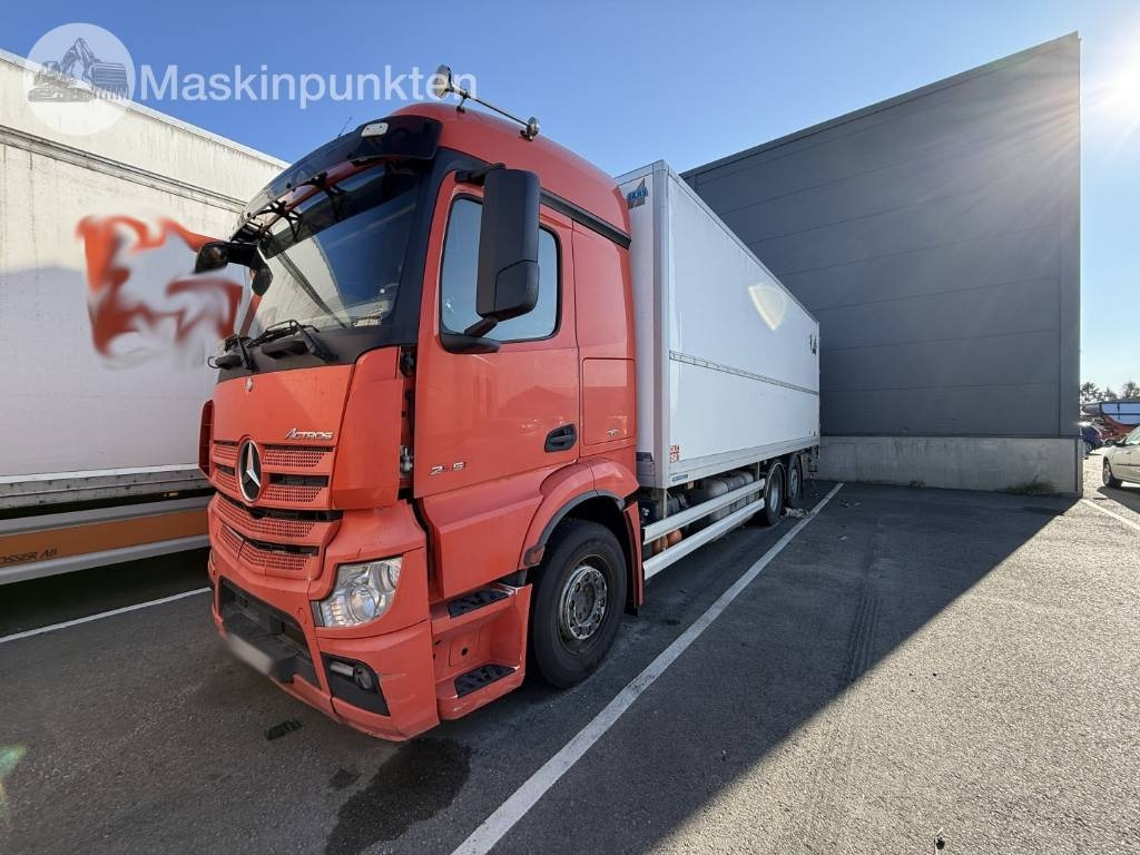 Mercedes-Benz Actros 2551 - Kühlkoffer LKW: das Bild 1 Mercedes-Benz Actros 2551 - Kühlkoffer LKW: das Bild 1