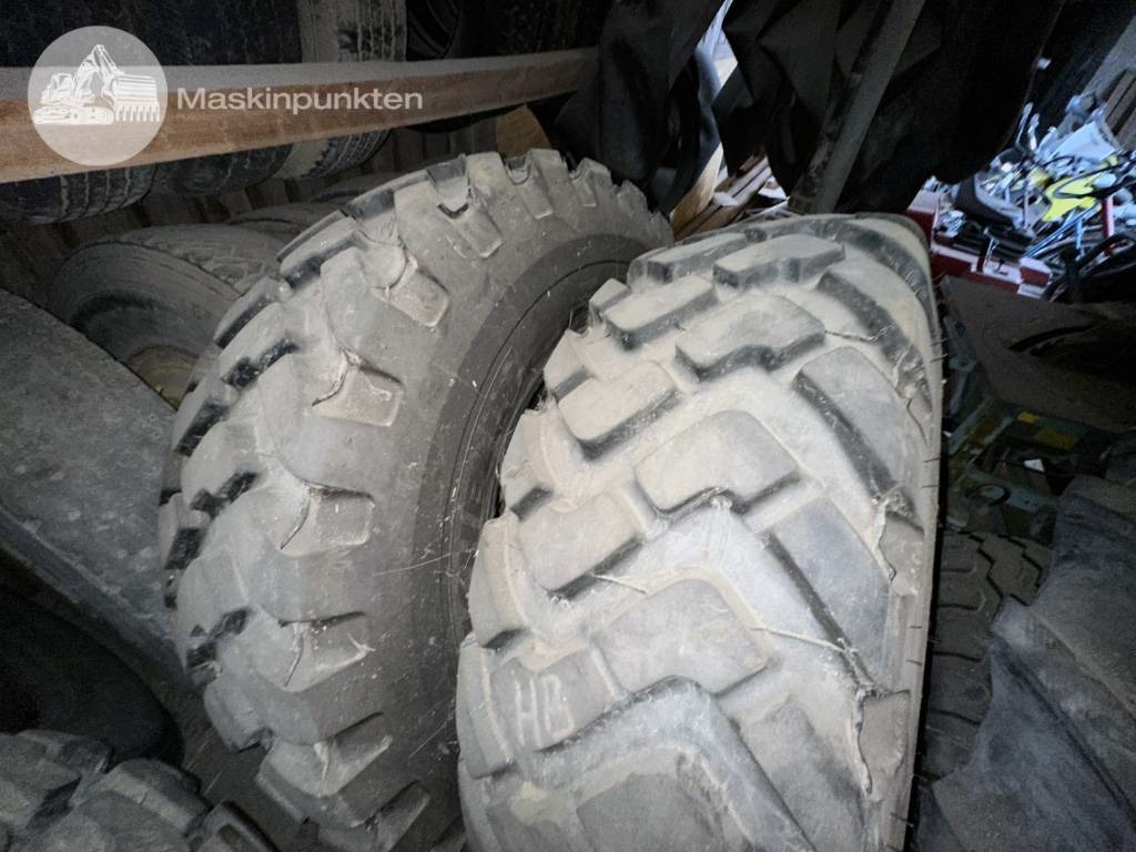 Michelin 17.5R25 Hjullastardäck - Reifen für Baumaschine: das Bild 2 Michelin 17.5R25 Hjullastardäck - Reifen für Baumaschine: das Bild 2