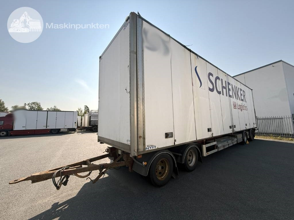 NTM UTP-39L-4 - Koffer Anhänger: das Bild 1 NTM UTP-39L-4 - Koffer Anhänger: das Bild 1