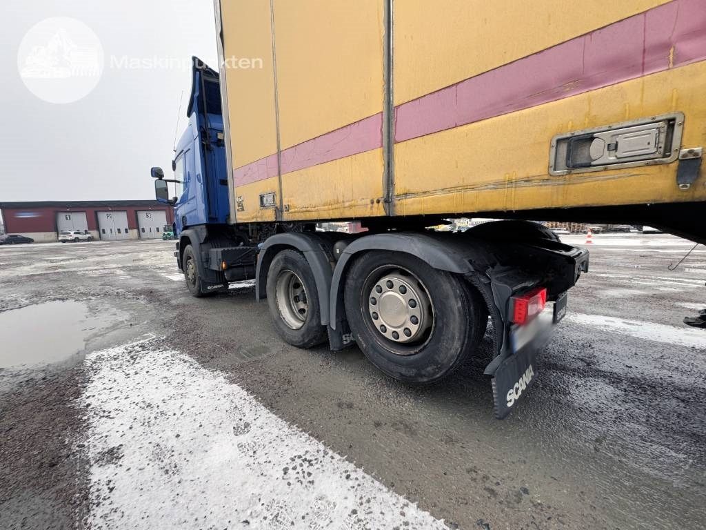 Scania P 450 - Sattelzugmaschine: das Bild 2 Scania P 450 - Sattelzugmaschine: das Bild 2