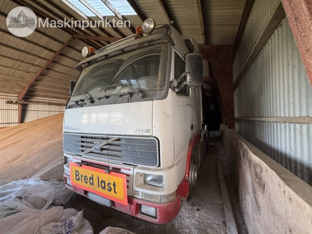 Volvo FH 12 - Sattelzugmaschine: das Bild 1 Volvo FH 12 - Sattelzugmaschine: das Bild 1