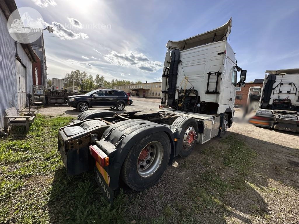 Volvo FH 440 Puscher - Sattelzugmaschine: das Bild 5 Volvo FH 440 Puscher - Sattelzugmaschine: das Bild 5