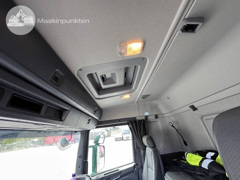Koffer LKW Scania P 450 LB: das Bild 26
