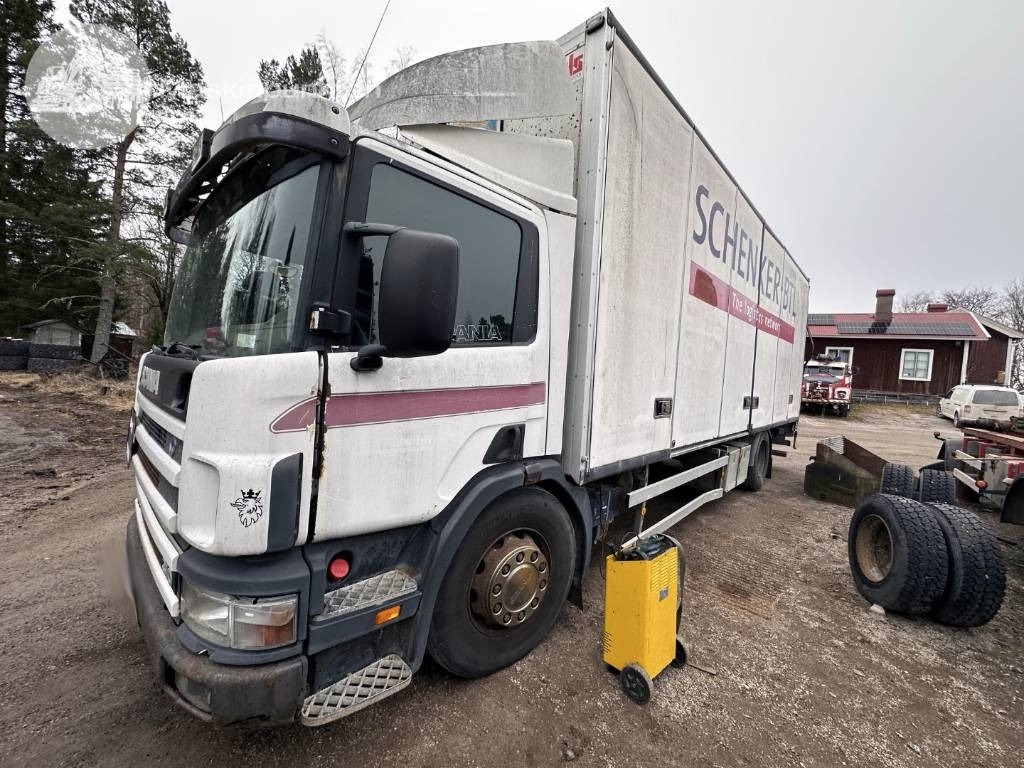 Scania P 94-310 - Koffer LKW: das Bild 1 Scania P 94-310 - Koffer LKW: das Bild 1