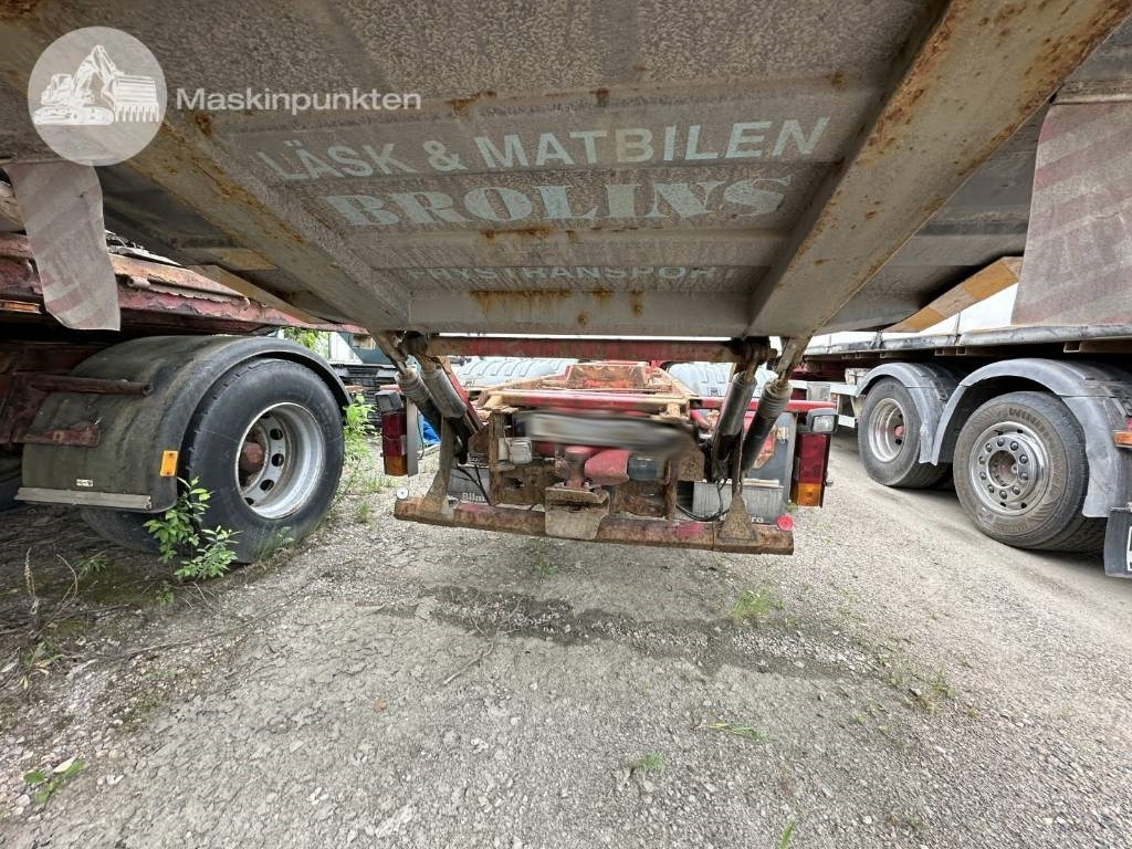 Scania R 124 LB - Containerwagen/ Wechselfahrgestell LKW: das Bild 5 Scania R 124 LB - Containerwagen/ Wechselfahrgestell LKW: das Bild 5
