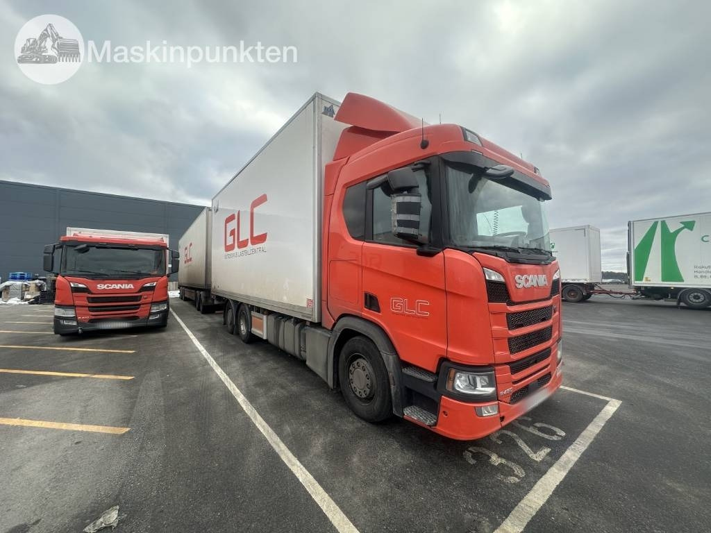 Scania R 450 - Kühlkoffer LKW: das Bild 1 Scania R 450 - Kühlkoffer LKW: das Bild 1