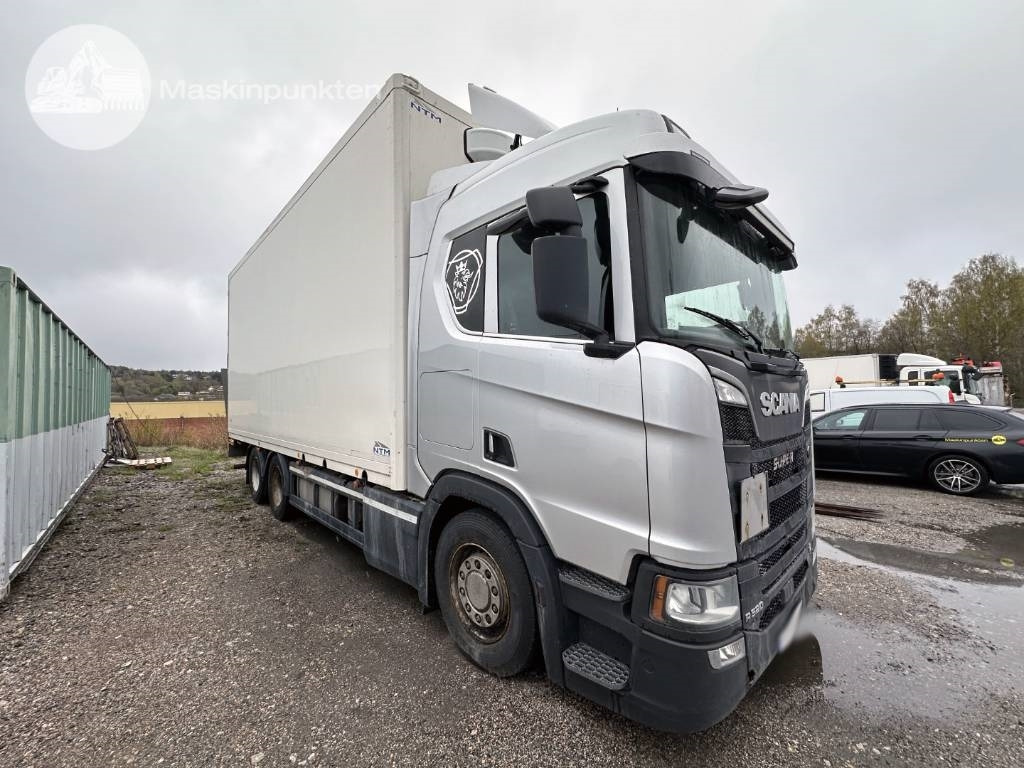 Scania R 520 - Koffer LKW: das Bild 1 Scania R 520 - Koffer LKW: das Bild 1