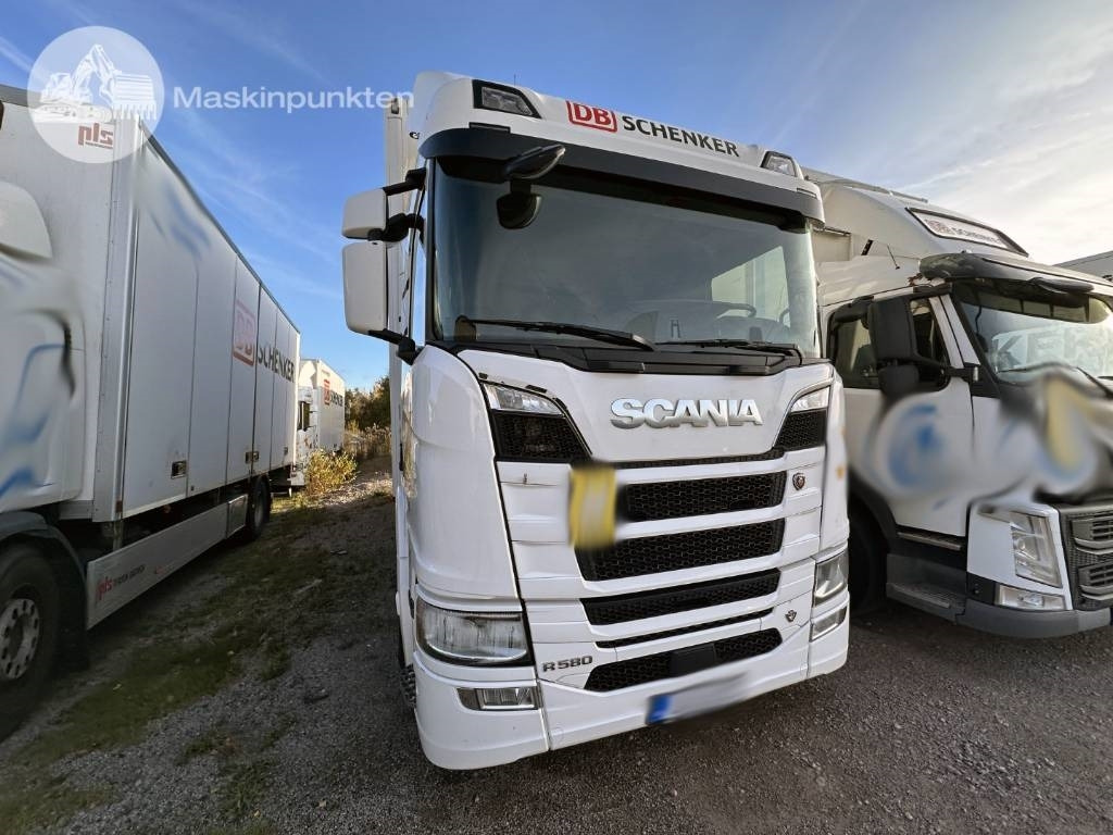 Scania R 580 - Koffer LKW: das Bild 3 Scania R 580 - Koffer LKW: das Bild 3